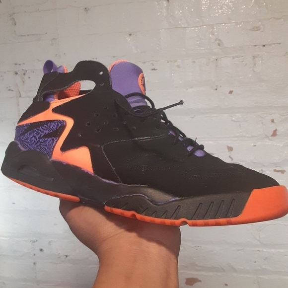 Other - Nike Air Tech Challenge Huarache Black  Size 9 Athletic Sneakers